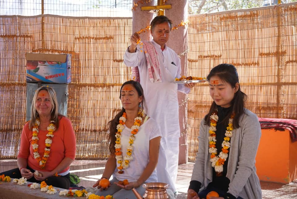 yoga in rishikesh