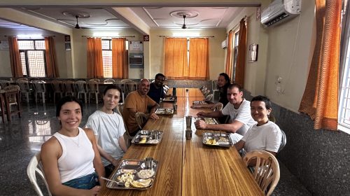 yoga asharam in rishikesh best practice