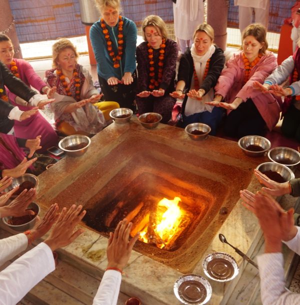 Meditation and Pranayama at Atmajyoti Yoga